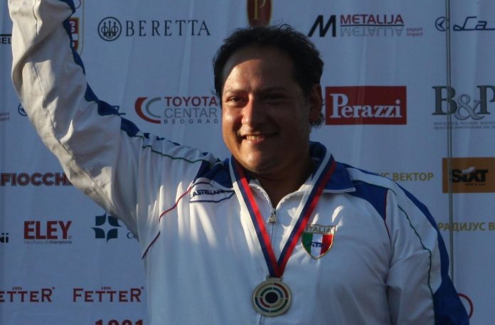 massimo fabbrizi - oro mondiale fossa olimpica 2011